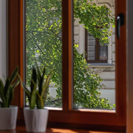 Apartman Noelia - 3br & Balcony - Old Town Krakkó