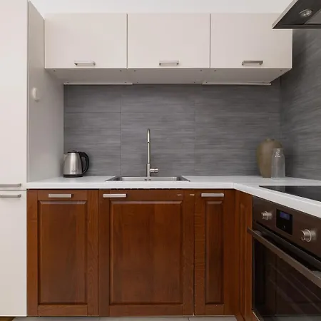 Apartman Noelia - 3br & Balcony - Old Town Krakkó